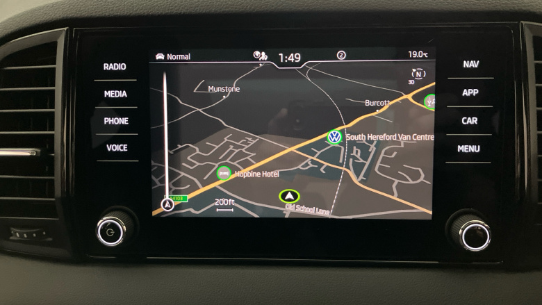 Skoda Karoq 1.5 TSI Sport Line 5dr DSG Petrol Estate